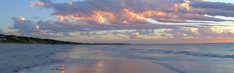 Esencia relaxation - The replenished feeling from being relaxed on a beach in the sunset